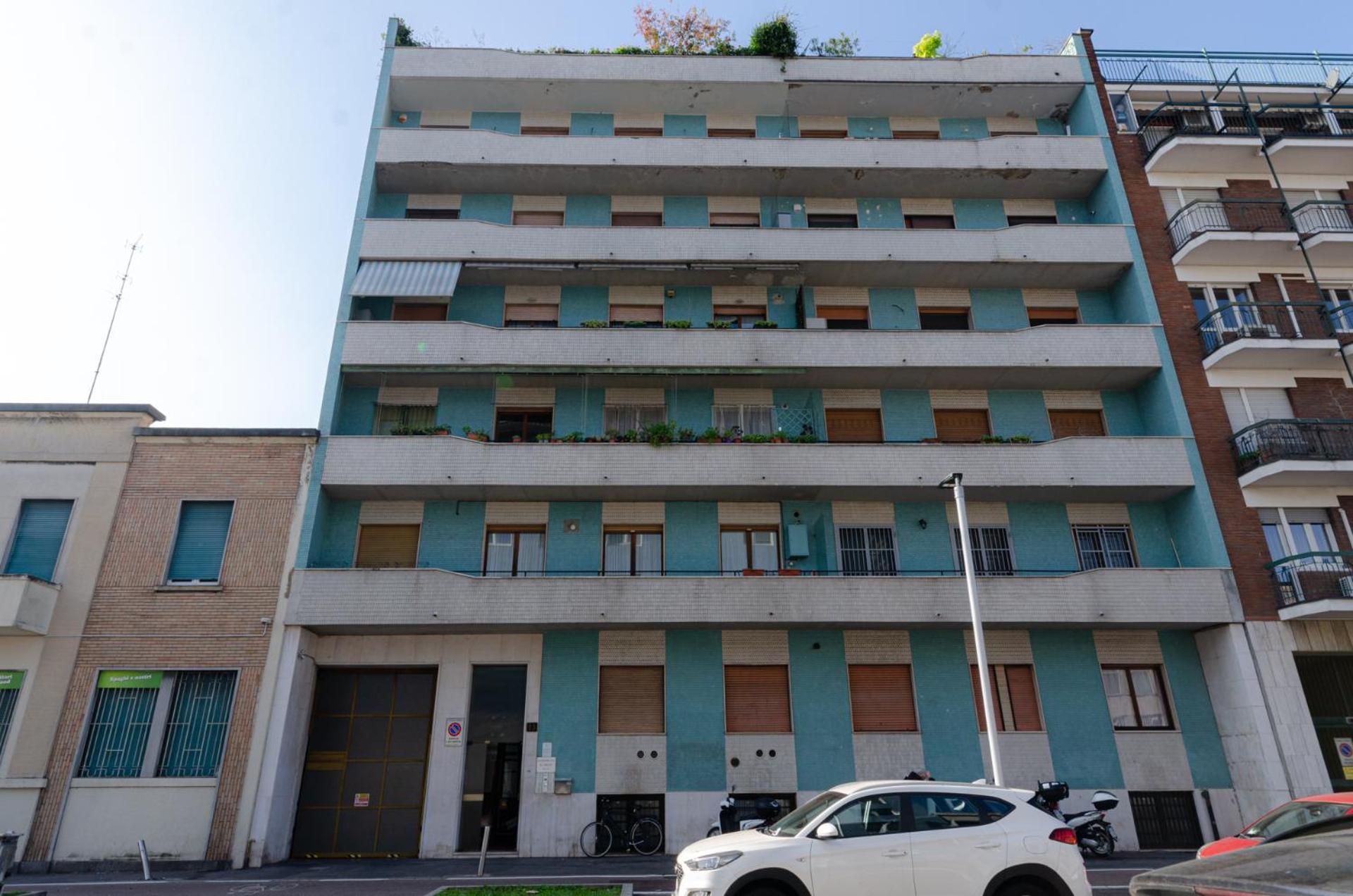 Vivimihome - Crespi House A 3 Minuti Dalla Metro Milano Esterno foto